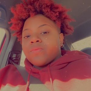 Meet your Posher, Crystalyn